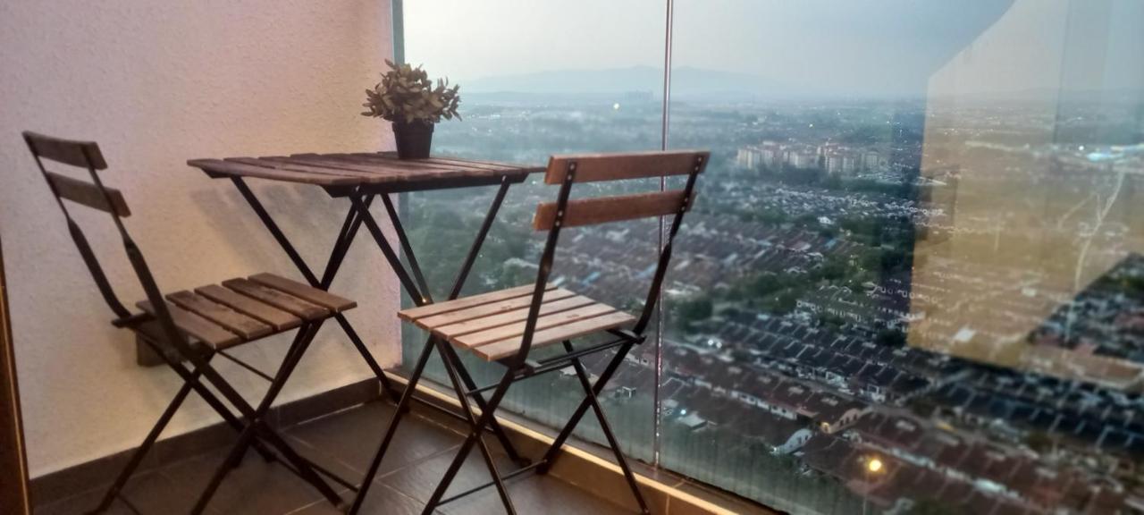 Luxe Suites At Skyloft ยะโฮร์บาห์รู ภายนอก รูปภาพ