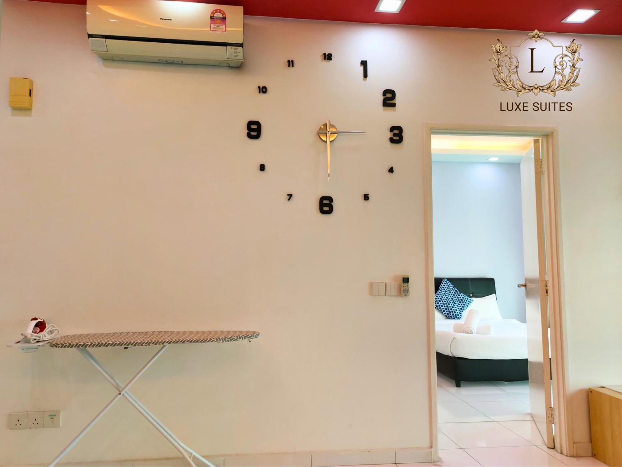 Luxe Suites At Skyloft ยะโฮร์บาห์รู ภายนอก รูปภาพ
