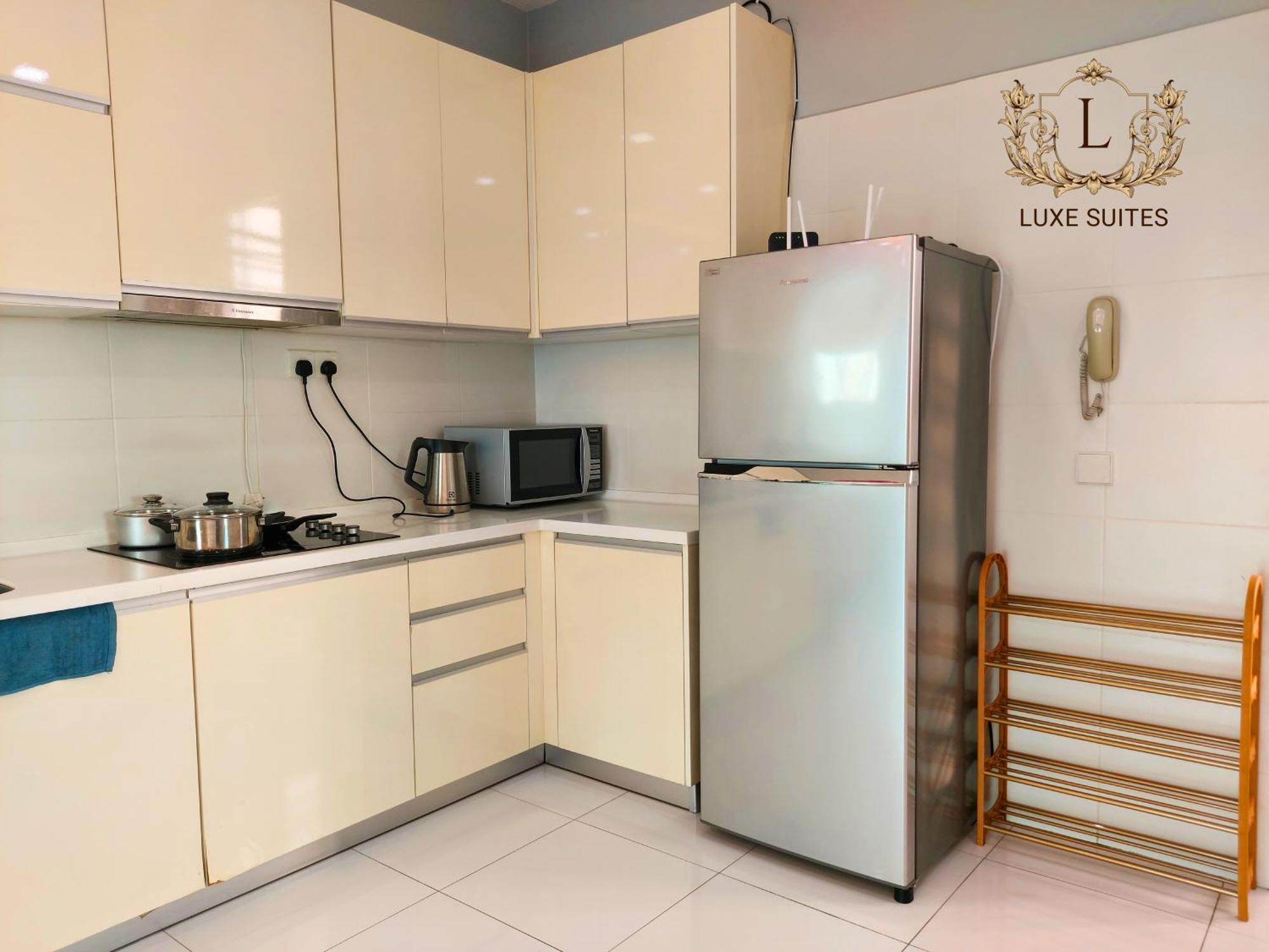 Luxe Suites At Skyloft ยะโฮร์บาห์รู ภายนอก รูปภาพ